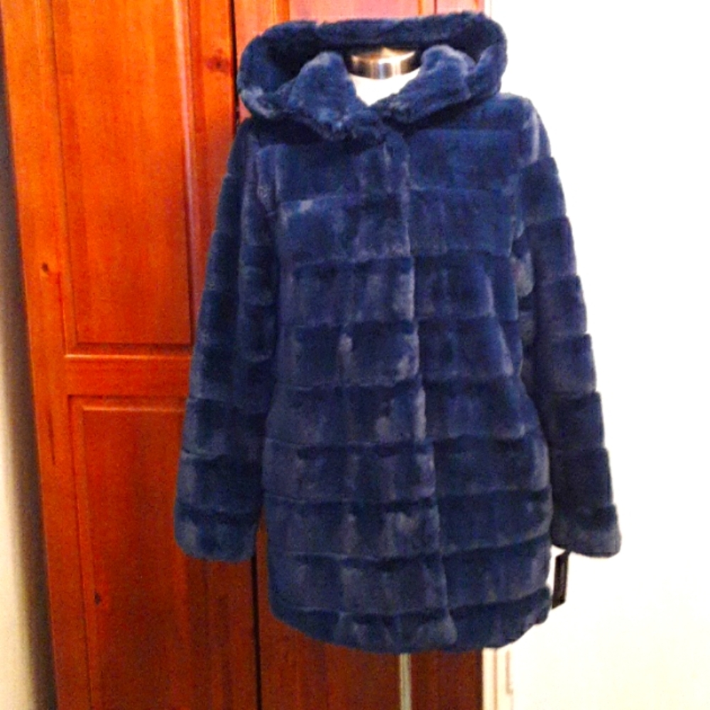 NWT Kenneth Cole Coat